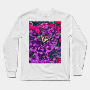 Butterfly on flowers Long Sleeve T-Shirt